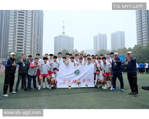 西安足球队荣登足球状态排行榜第一名引发热议与关注